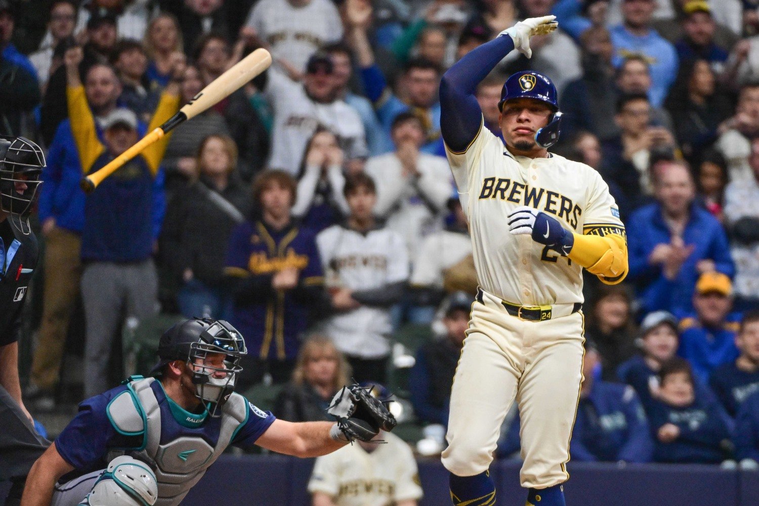 William Contreras is Baseball's Hardest Hitter, and Also, Maybe, Its  Weirdest - Brewers - Brewer Fanatic